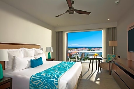 Preferred Club Two Bedroom Family Suite Tropical View