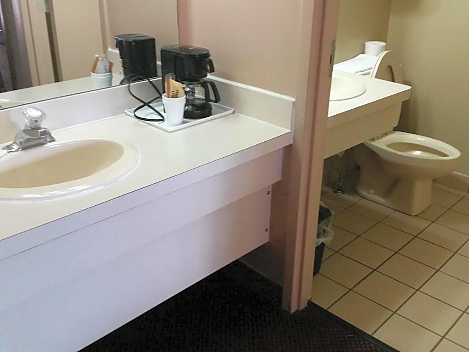 German Village Inn Motel