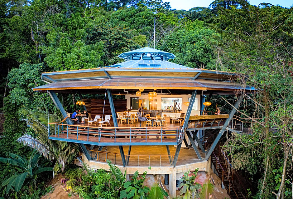 La Loma Jungle Lodge And Chocolate Farm