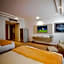 Victoria Crown Plaza Hotel