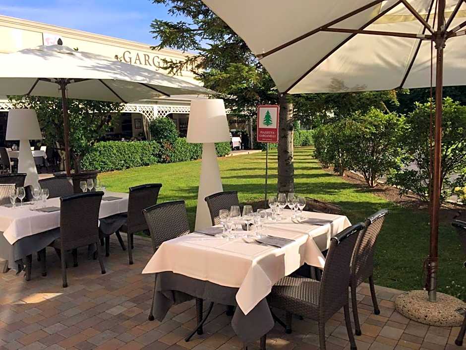 Savoia Hotel Regency