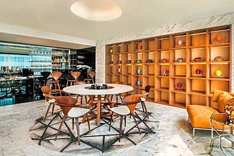 One-Bedroom Presidential Penthouse King Suite - Top Floor