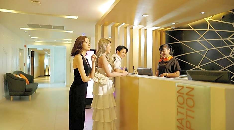 Pattaya Sea View Hotel