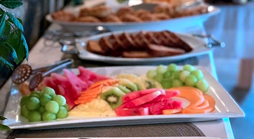 Bukela Game Lodge - Amakhala Game Reserve