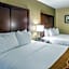 Comfort Inn & Suites Greenwood near University