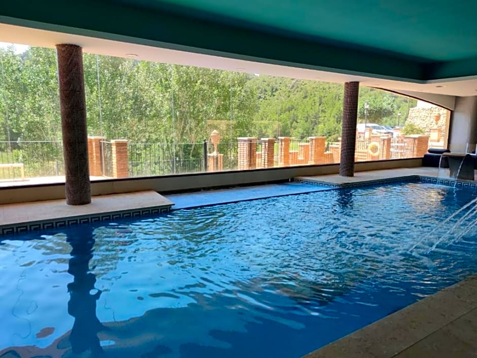 La Figuerola Hotel & Restaurant