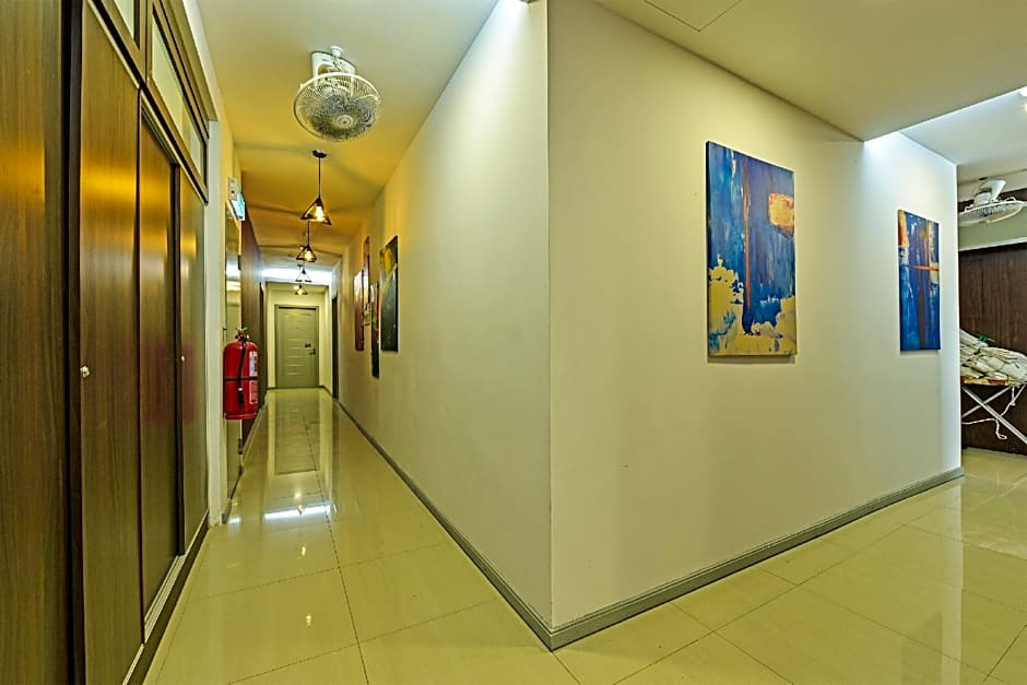 Super OYO 768 Fajar Baru Boutique Hotel