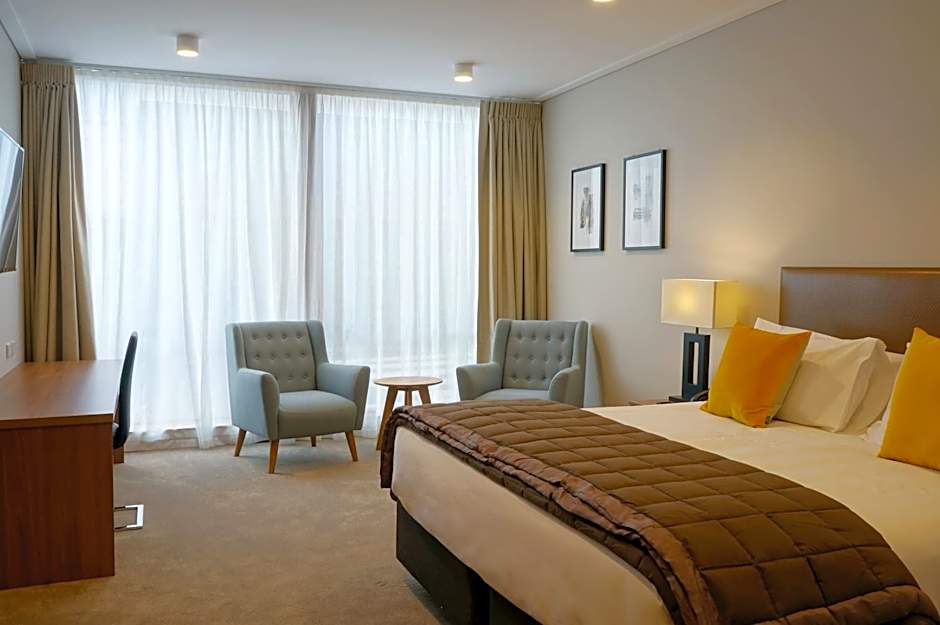 The Victoria Hotel Dunedin