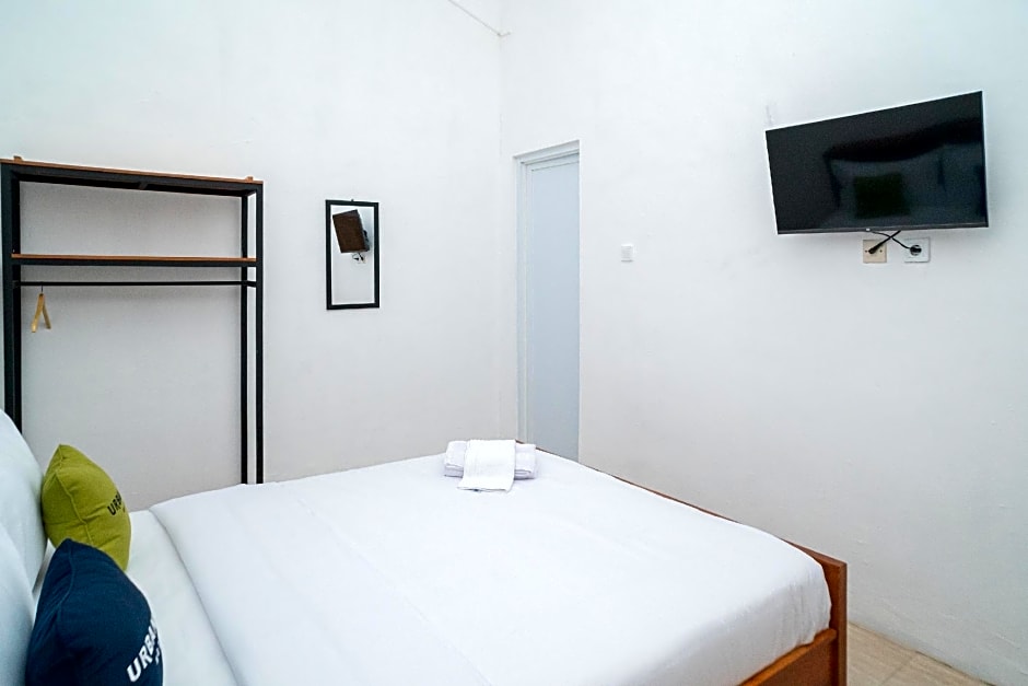 Urbanview Hotel Sky Batu Malang by RedDoorz