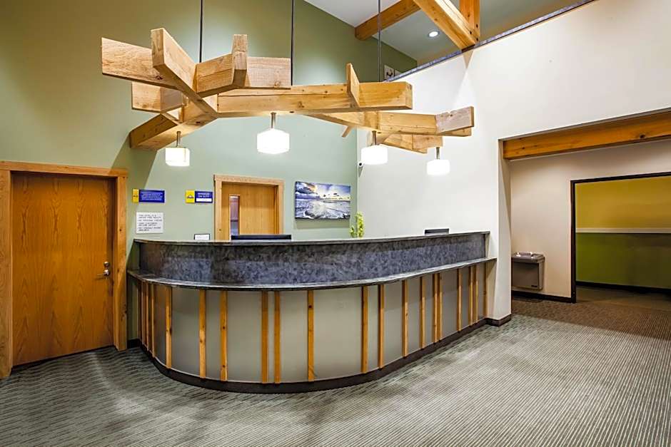 Days Inn by Wyndham Cadillac