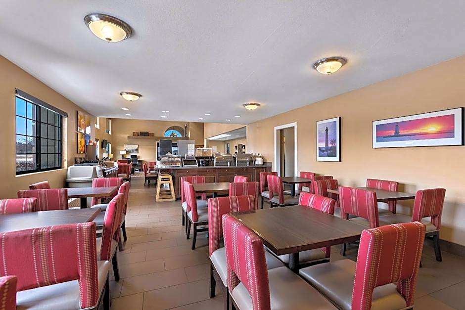 Comfort Inn Ludington near US-10