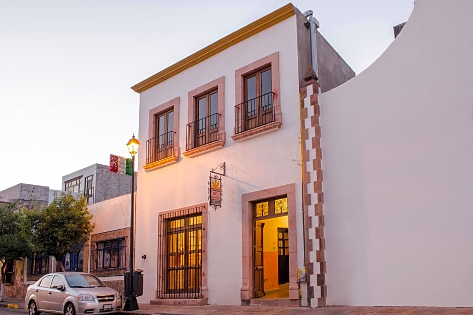 Cinco de Mayo Hotel