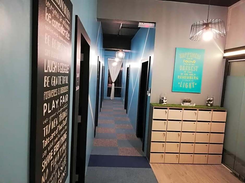 Vibrant Hostel