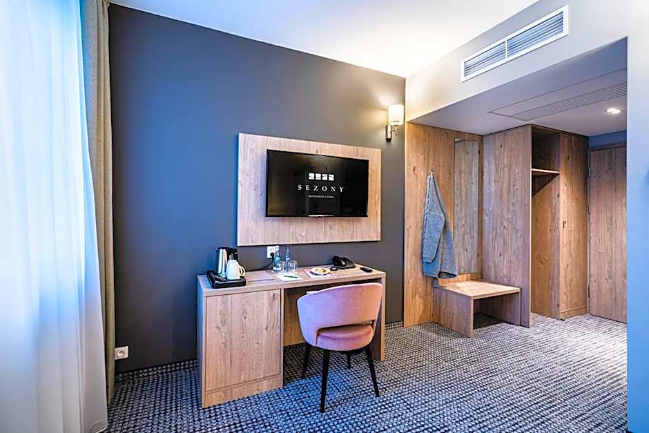 Sezony. Restauracja i Hotel