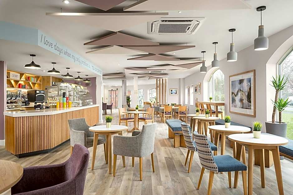 Lion Quays Hotel & Spa