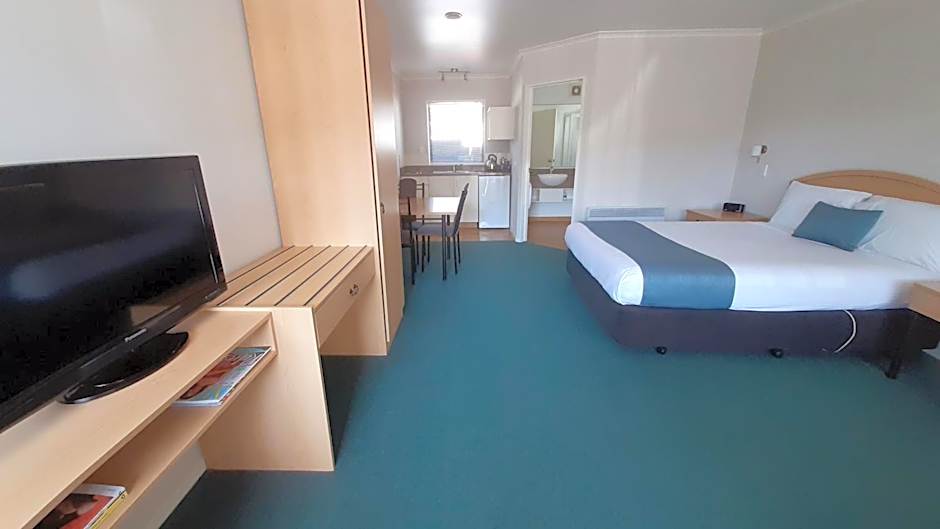 Central Motor Lodge
