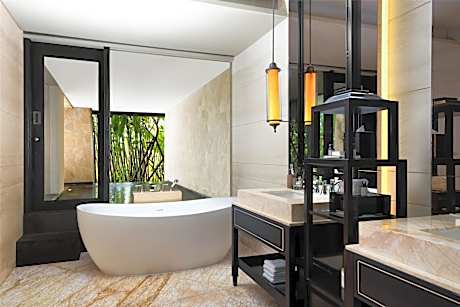 Oceanfront Private Pool Junior Suite