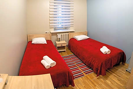 Twin Room with Shower