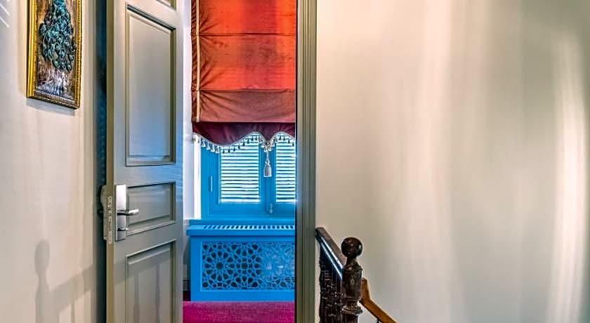 Golden Tulip Borjomi