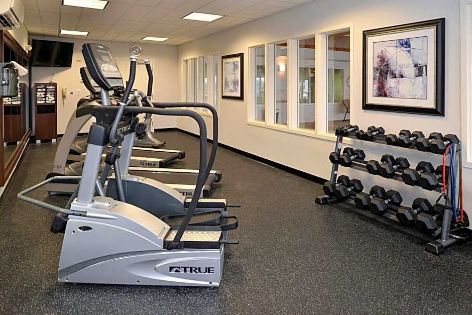Holiday Inn Express & Suites Greenfield By IHG