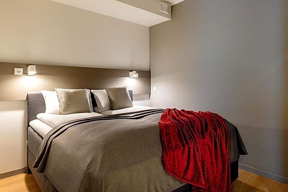 Photo 1 of 24 of Suite
