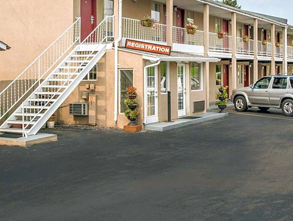 Econo Lodge Franklin