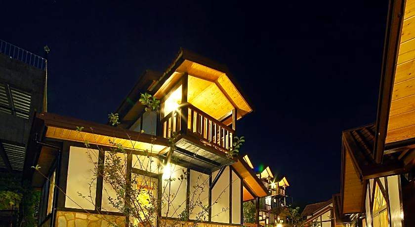 Sea of Clouds Vacation Villa I