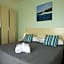 MoMo Seaview Hotel