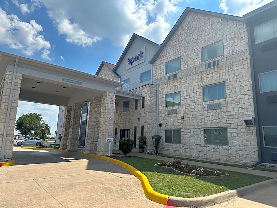 Spark by Hilton Round Rock