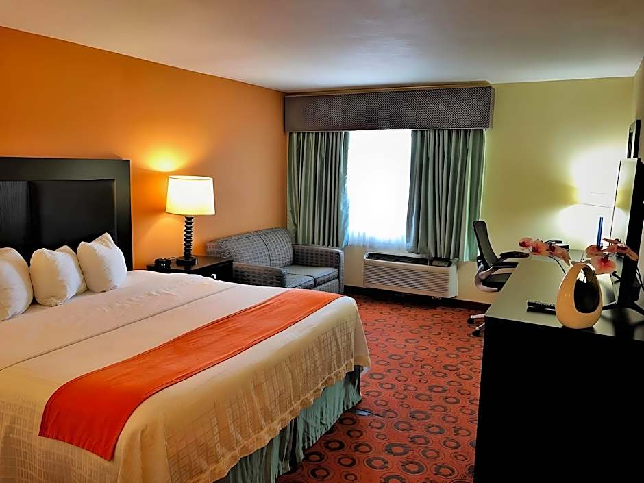 Lux Hotel & Spa