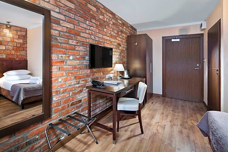 Hotel Bonum Old Town