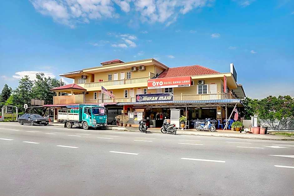 Bangi Lanai Hotel