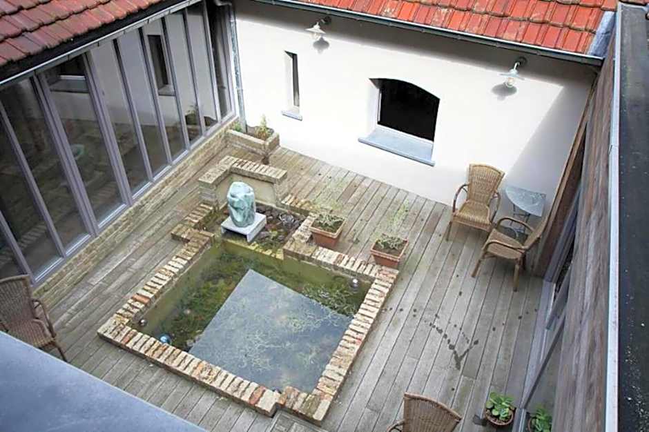 Poëziehotel Surplace - 15 min van Pairi Daiza & industriezone Ghislenghien