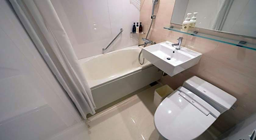 Book Hotel Kyoto Kujo