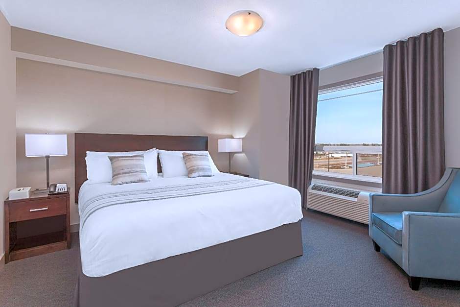 Ramada by Wyndham Grassland