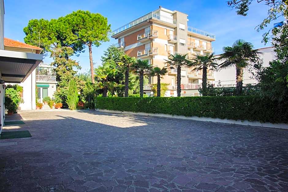 Hotel Nautic B&B