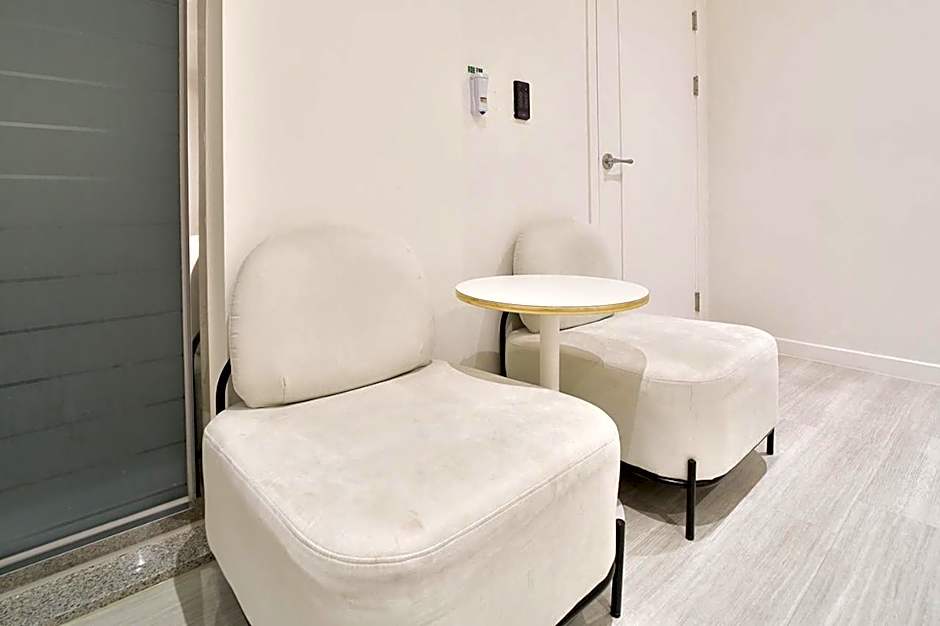 Hotel Yeogiuhtte Gumi Indong 2