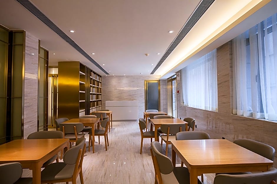 Ji Hotel Dalian Peace Square