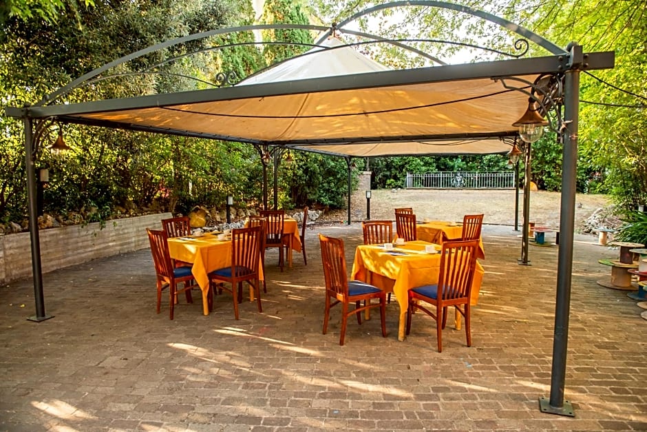 Hotel Ostello Settecolli Sport