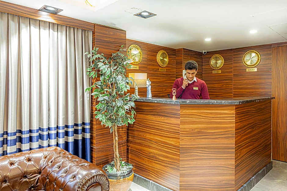 La Palace Exclusive Design