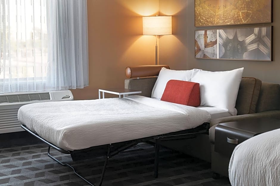 TownePlace Suites Fresno Clovis