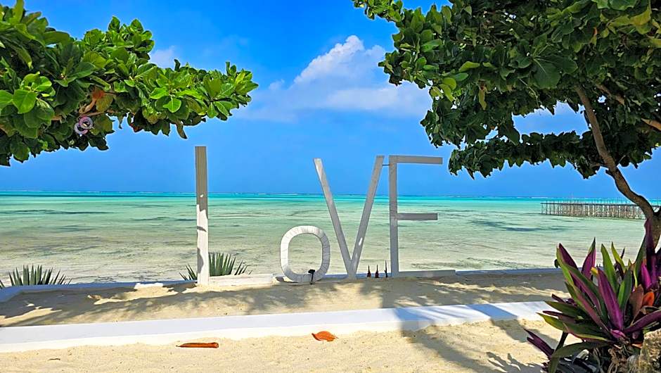 Masai Mara Zanzibar - Boutique Hotel