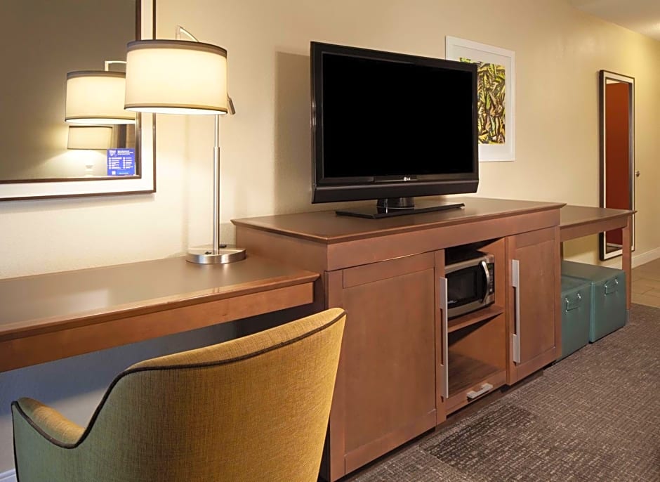 Hampton Inn By Hilton Lawrenceville