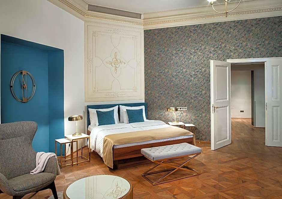 Golden Angel Suites by Adrez