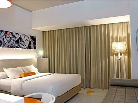 HARRIS Room City View