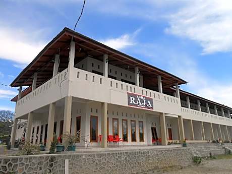 Raja Hotel Samosir