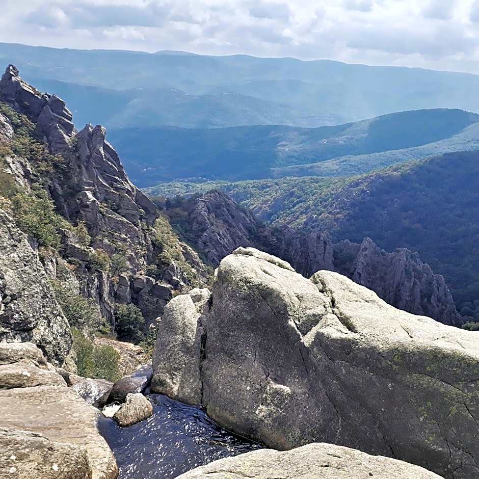 Hôtel Au Pavillon du Frêne