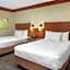 La Quinta Inn & Suites by Wyndham Atlanta Ballpark/Galleria