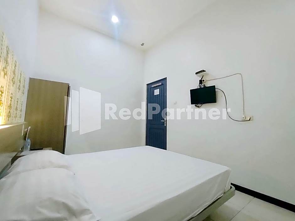 Almeira Homestay Syariah Near RS Islam Al-Irsyad Mitra Reddoorz  