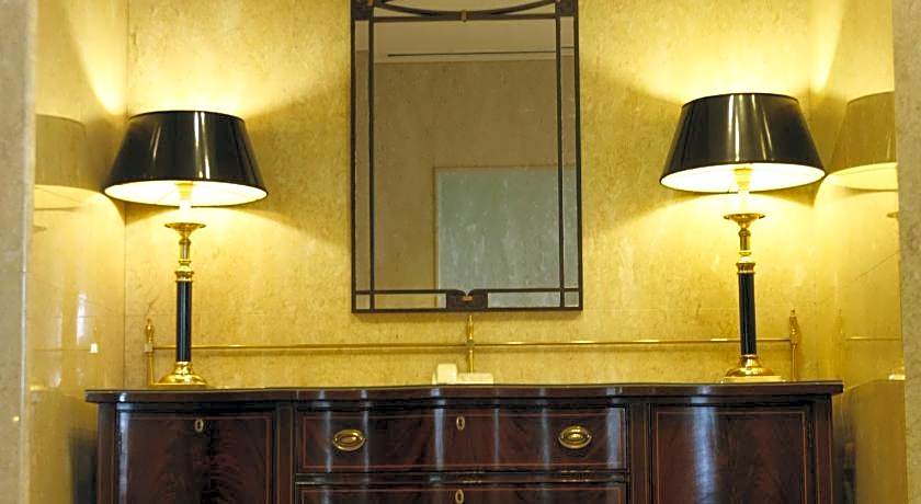 Bellevue Garden Hotel